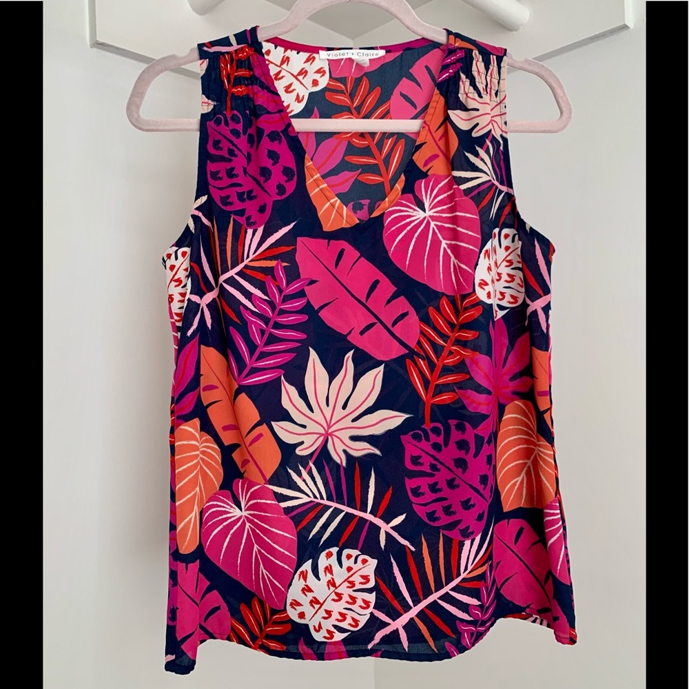 Botanical V-Neck Sleeveless Blouse